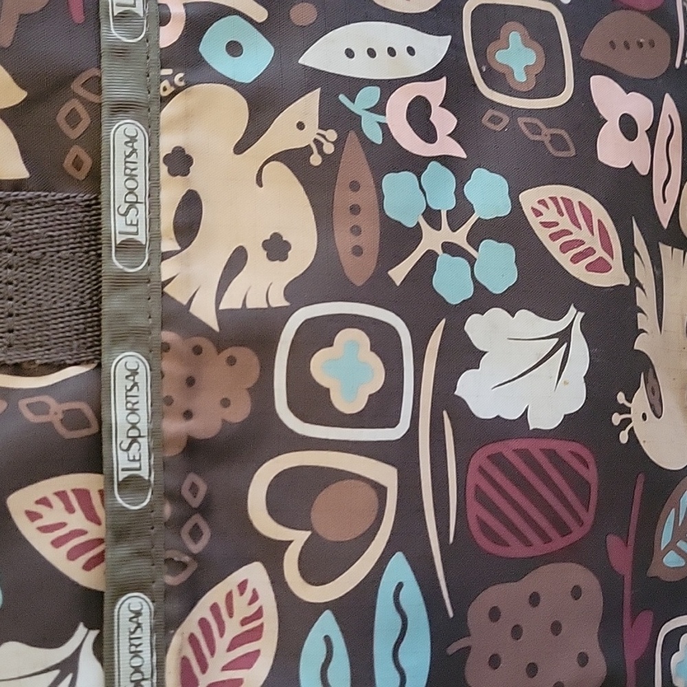 Lesportsac Brown Messenger Flowers and Birds All Over Print Bag - Picture 2 of 10
